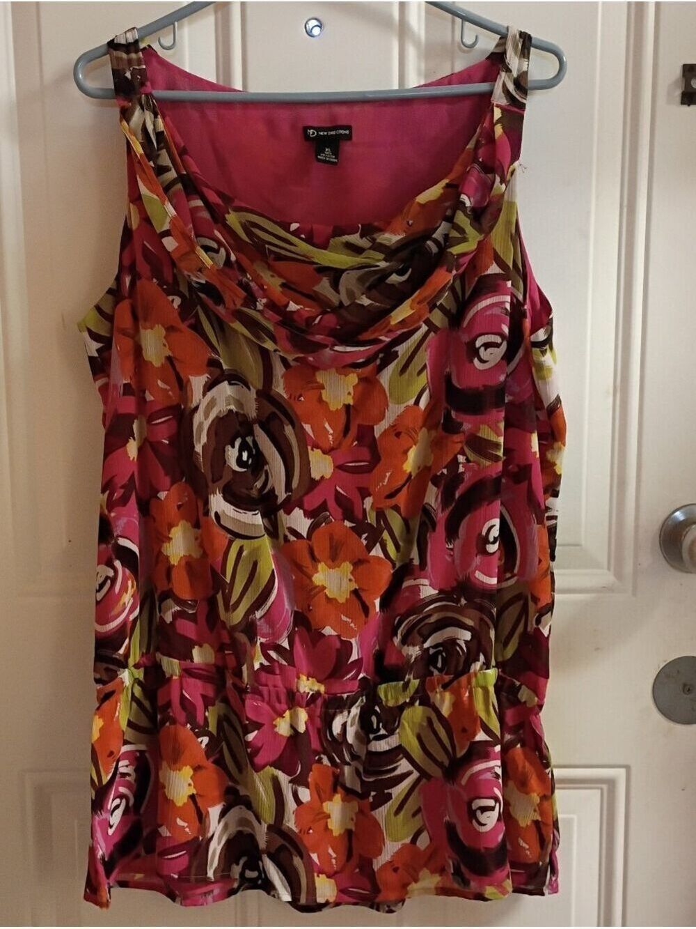 Floral Cowl Neck Tank Size 1x